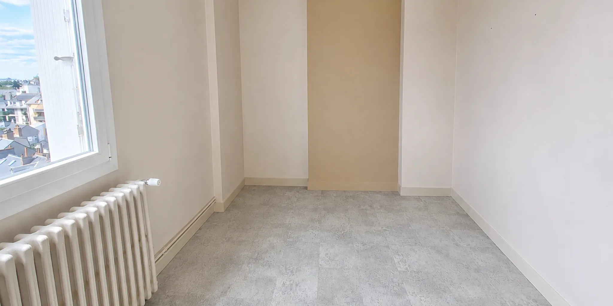 Chambre 2 Appartement Type 3 de 60 m2 | Tours Centre à proximité de l'Avenue de Grammont | Vente 37