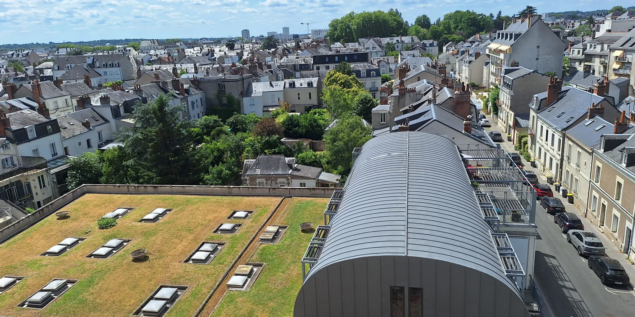 Vue sur jardin des prébendes Appartement Type 3 de 60 m2 | Tours Centre à proximité de l'Avenue de Grammont | Vente 37