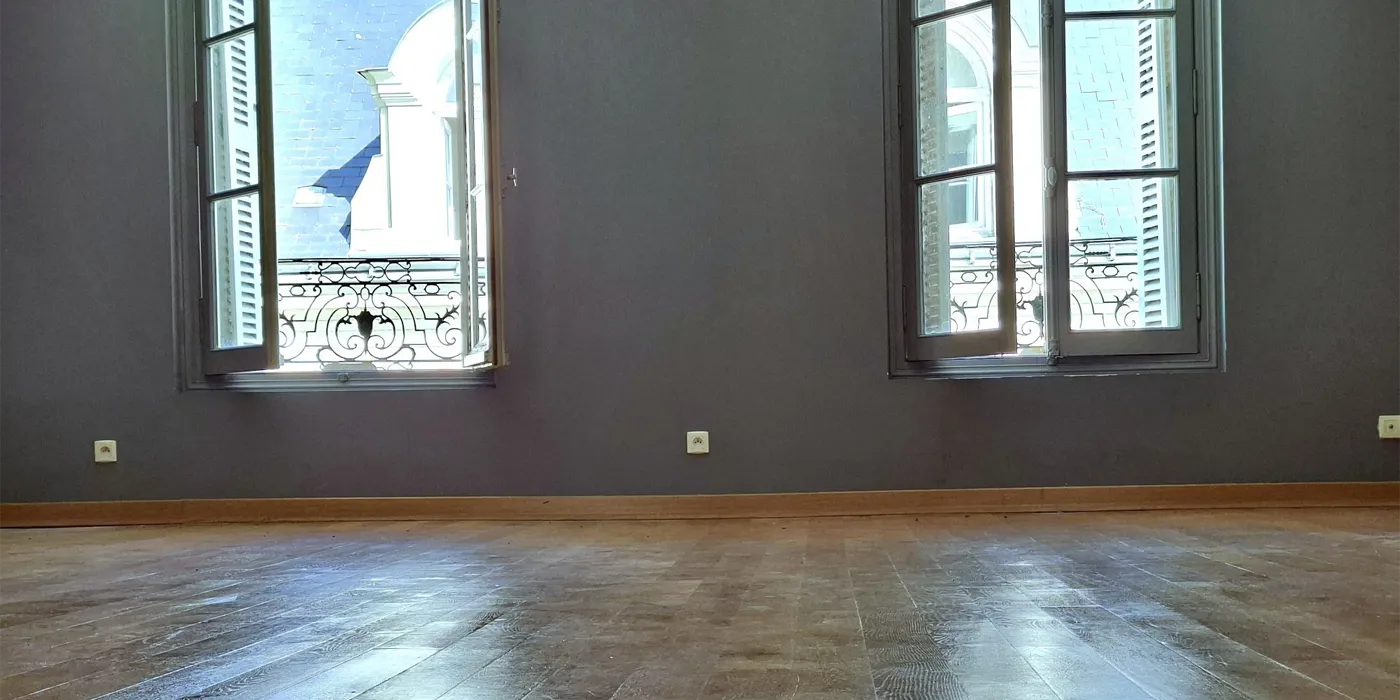 Vue pièce à vivre appartement Immeuble de 360 m2 avec 4 appartements dont 3 loués à vendre ou pour investir sur Tours Centre, Quartier Avenue de Grammont  | Vente 37