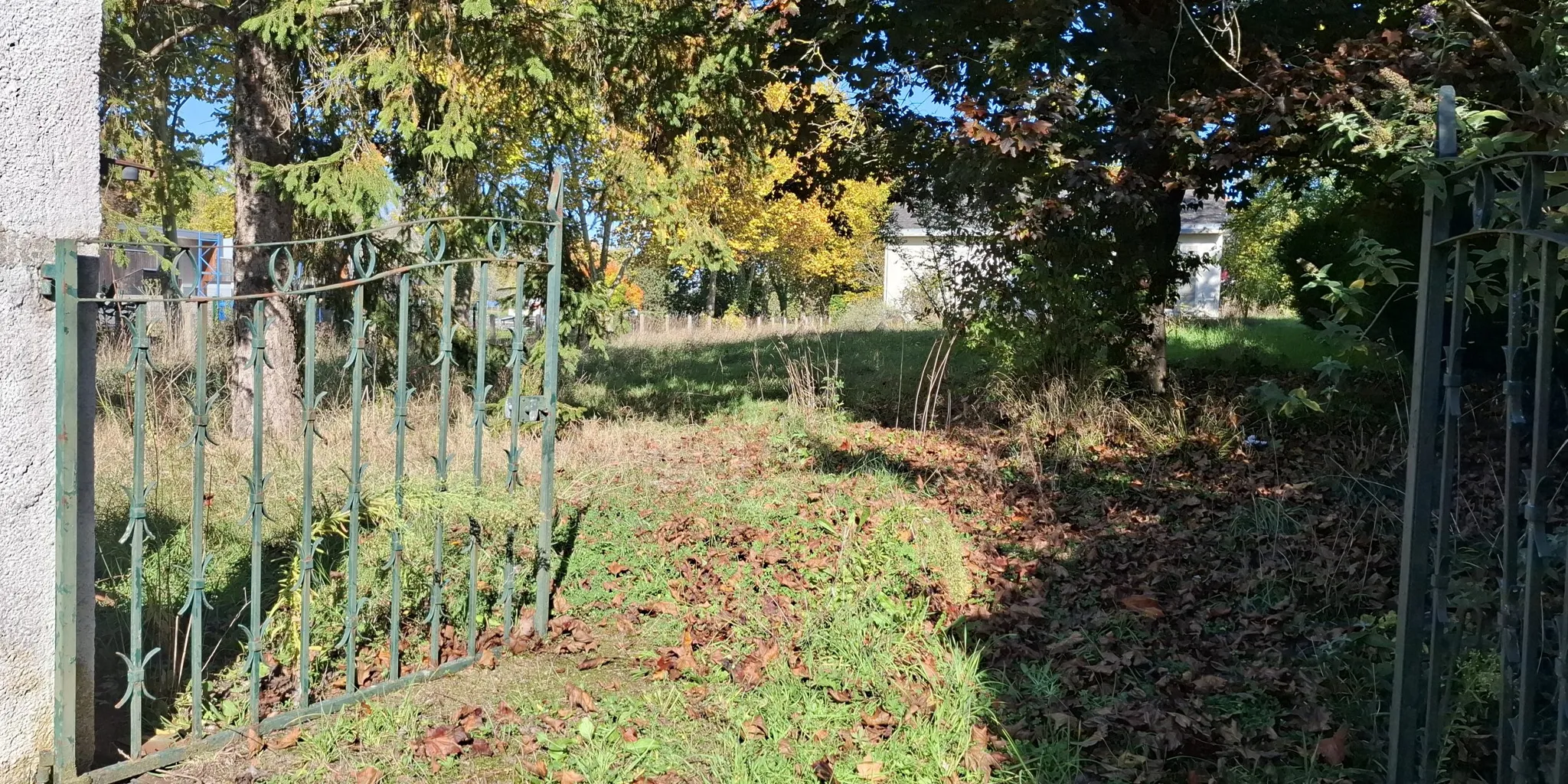 Portail avec terrain Maison avec sous-sol de 75 m2 env. à vendre sur Mettray | Vente 37
