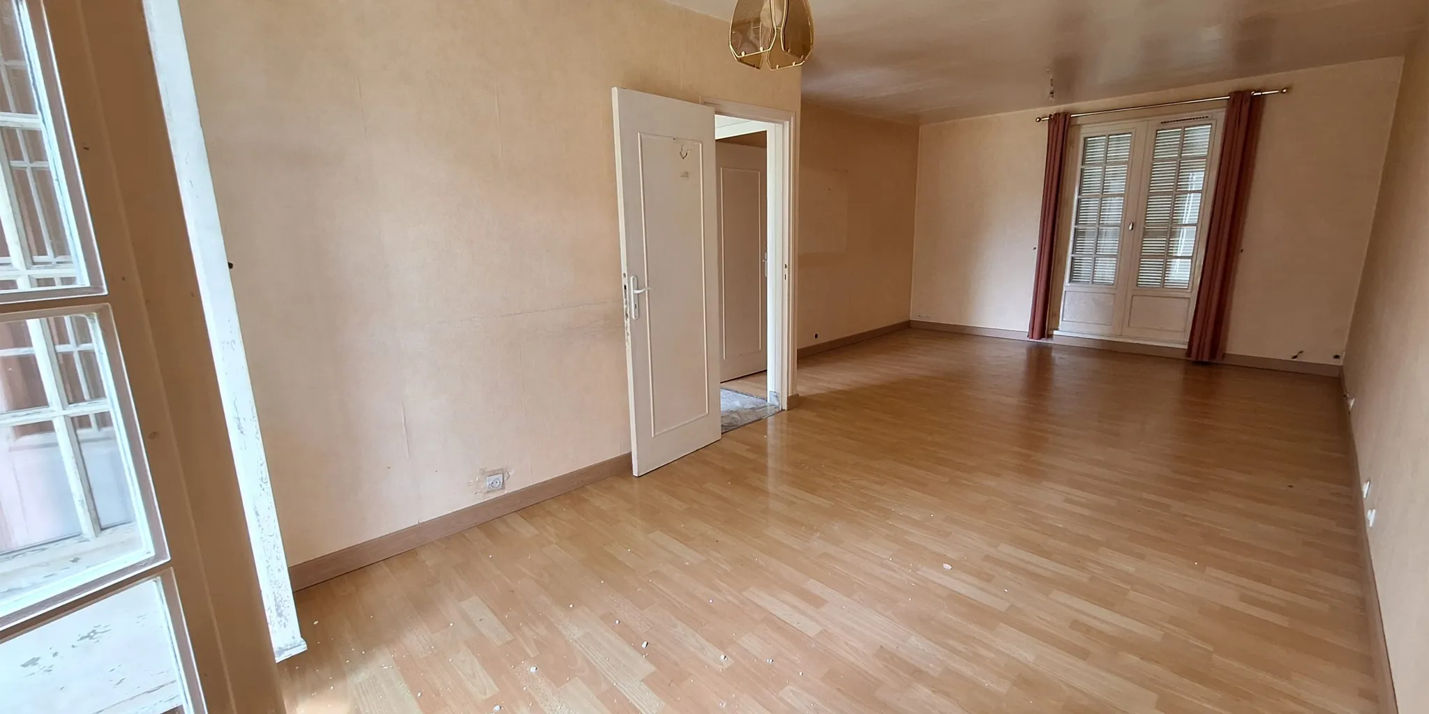 Vue Salle à manger Maison avec sous-sol de 75 m2 env. à vendre sur Mettray | Vente 37