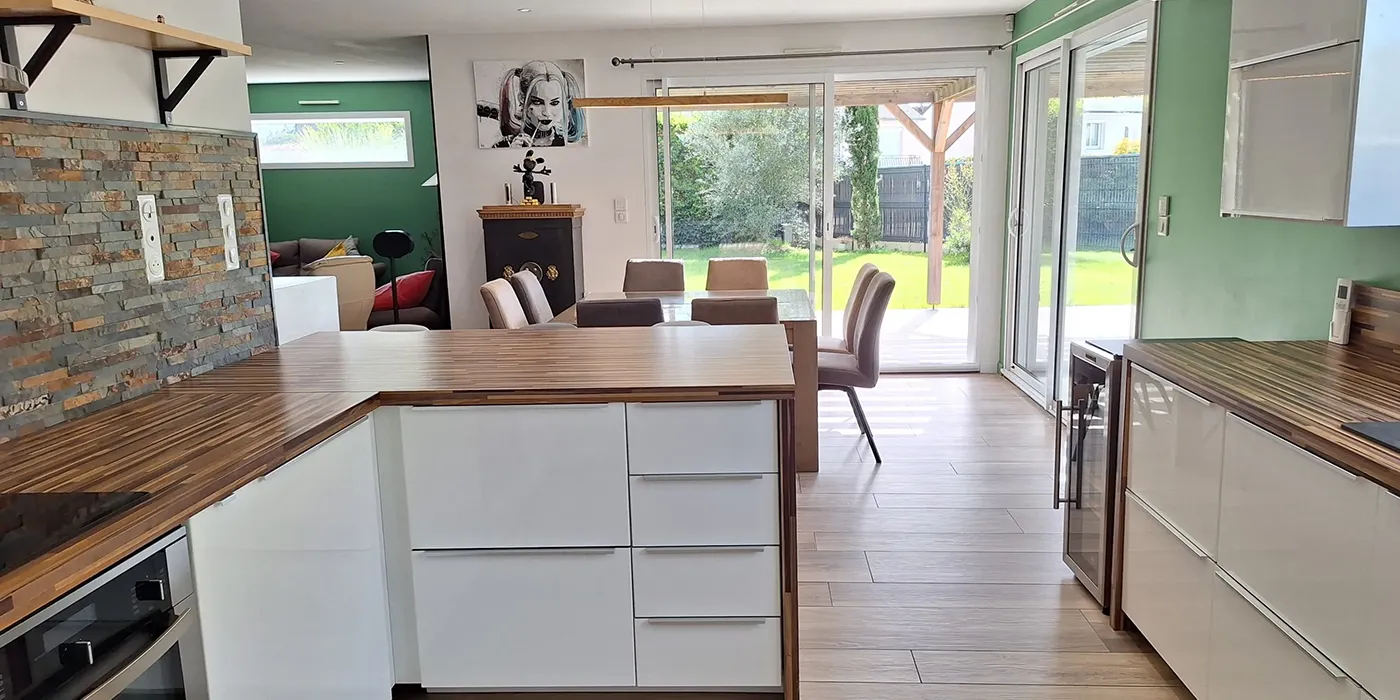 cuisine et salle à manger Maison moderne et spacieuse Type 6 de 180 m2 à vendre sur Joué-lès-Tours DPE A | Vente 37