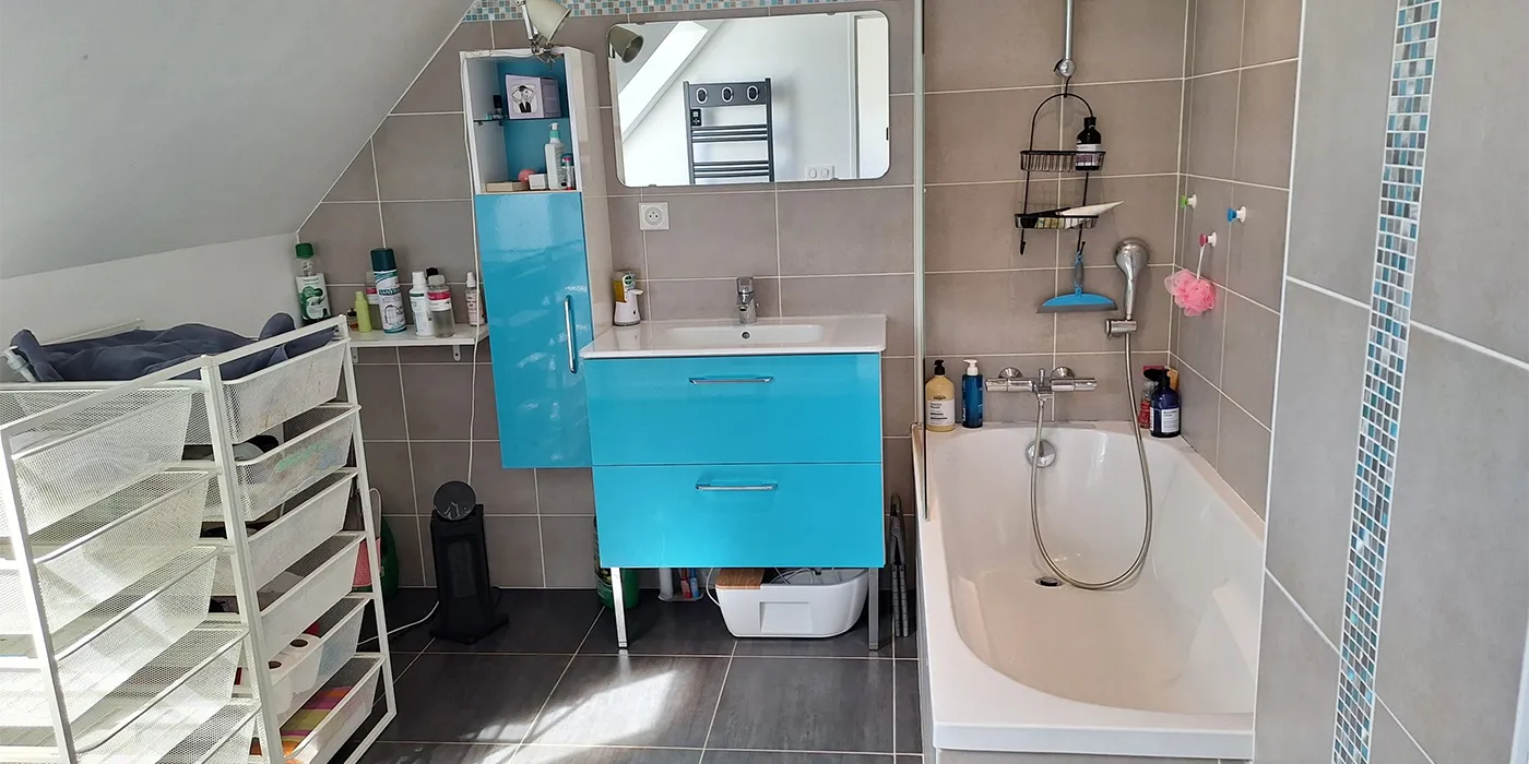 salle de bain Maison moderne et spacieuse Type 6 de 180 m2 à vendre sur Joué-lès-Tours DPE A | Vente 37