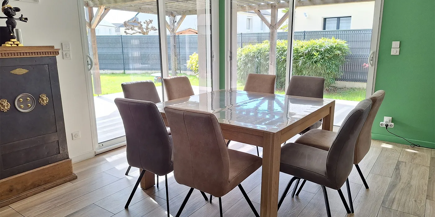 salle à manger Maison moderne et spacieuse Type 6 de 180 m2 à vendre sur Joué-lès-Tours DPE A | Vente 37