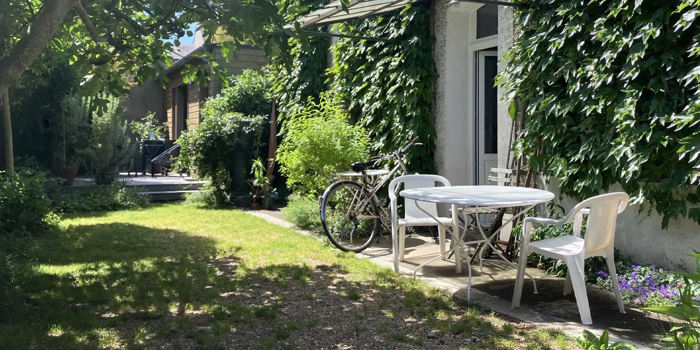 Jardin Maison de 120 m2 avec studio à proximité de l'hôpital bretonneau dans rue calme à vendre sur Tours Centre  | Vente 37
