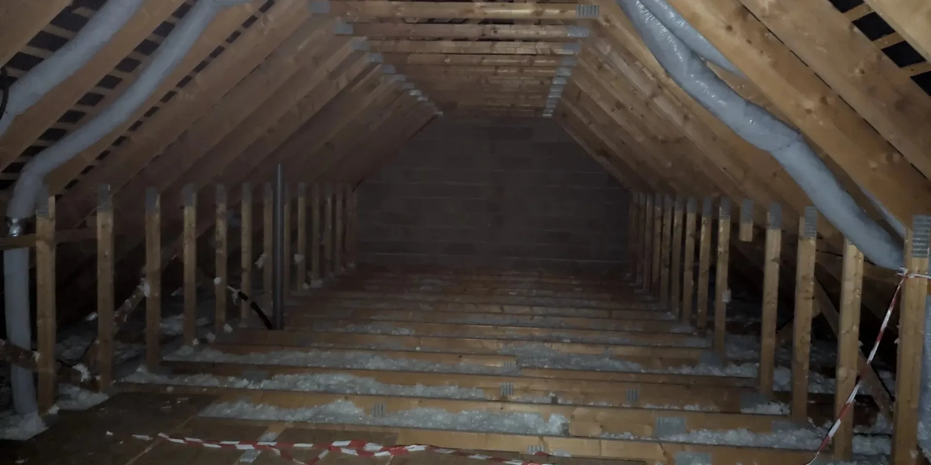 grenier Maison de 85 m2 avec garage à vendre sur Cinq-Mars-La-Pile