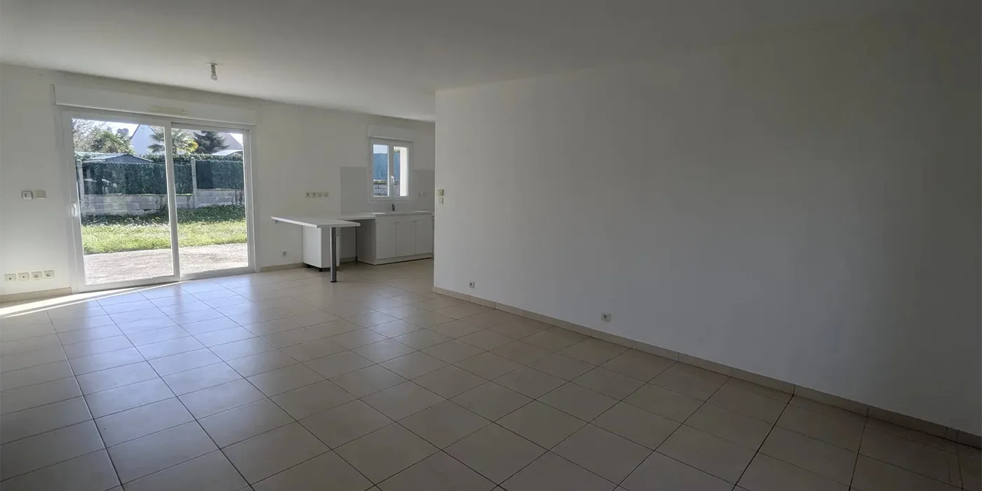 Pièce à vivre Maison de 85 m2 avec garage à vendre sur Cinq-Mars-La-Pile | Vente 37