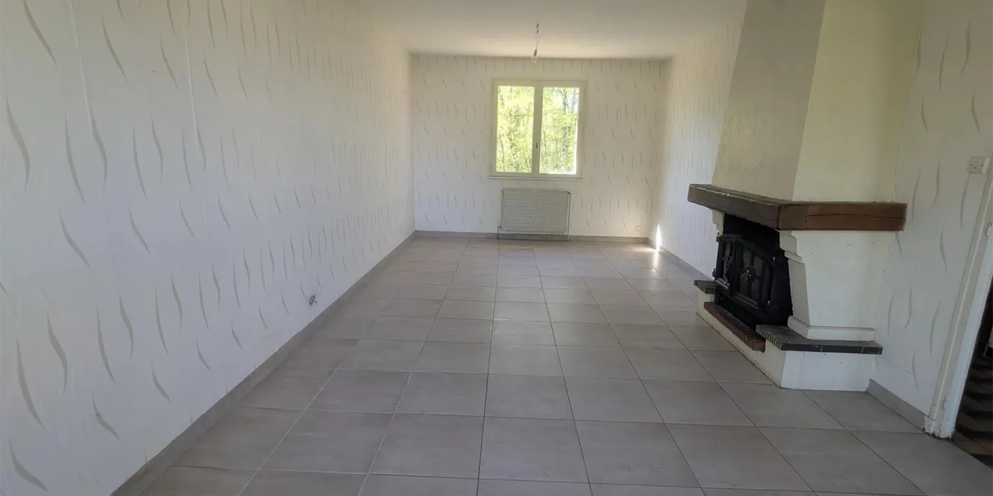 vue salon salon à manger avec cheminée maison F5 de 80 m2 sur sous-sol  à vendre sur Chambray-lès-Tours | Vente 37