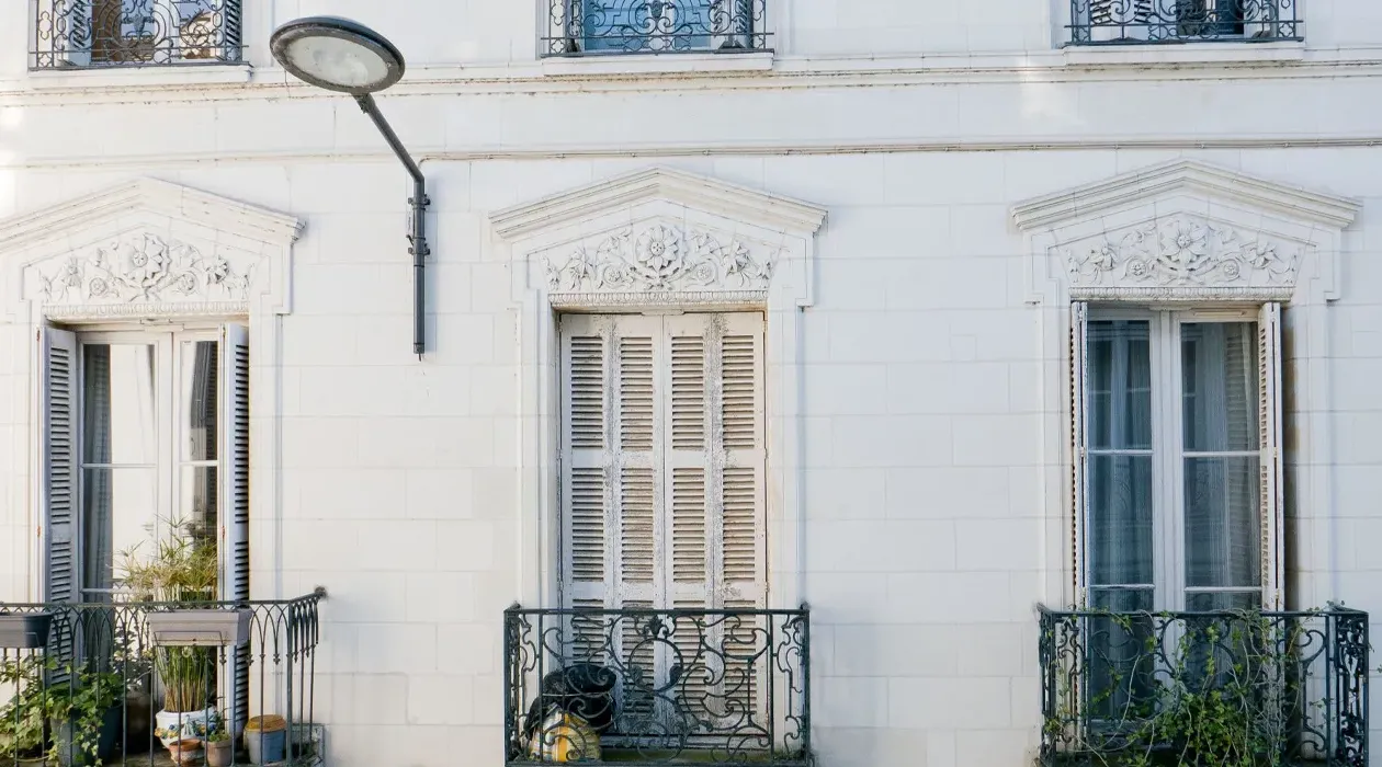 Facade Immeuble avec appartements loués à acheter sur Tours Centre | Vente 37.fr • Bien proposé par GAUTARD Immobilier