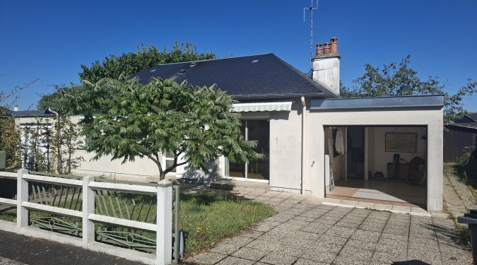 Façade et entrée Maison à vendre sur Tours-Nord