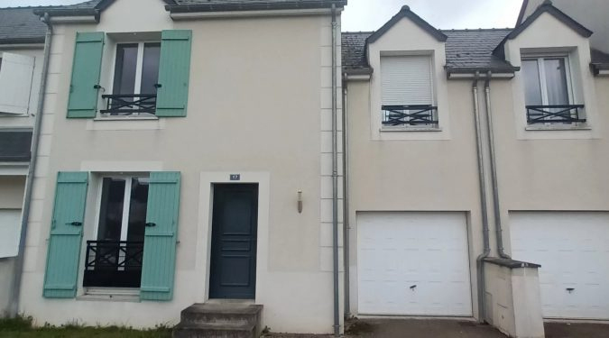 facade maison T5 de 75 m2 avec garage et jardin pour investir sur La Ville-aux-Dames | Vente 37.fr • Bien proposé par TOURS'N Gestion Immo 37'