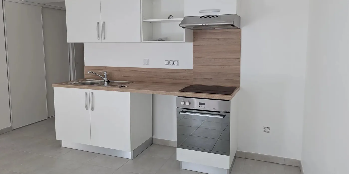 Equimement Cuisine appartement T4 à vendre sur Saint-Avertin Centre, avec parking et garage | Vente 37