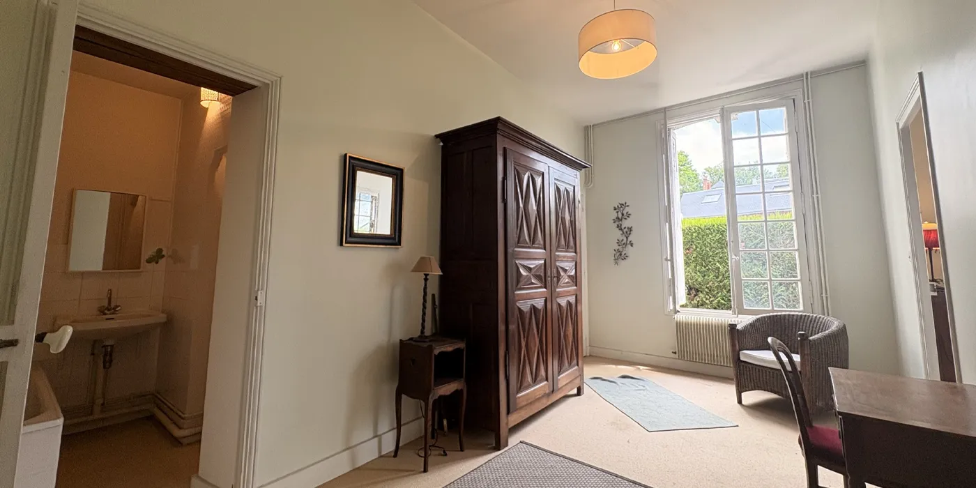 Vue pièce Maison vigneronne de 125 m2 sur Vouvray avec 2 chambres et caves à vendre sur Vouvray  | Vente 37